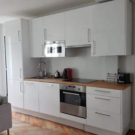 Nice In The Batignolles * Παρίσι